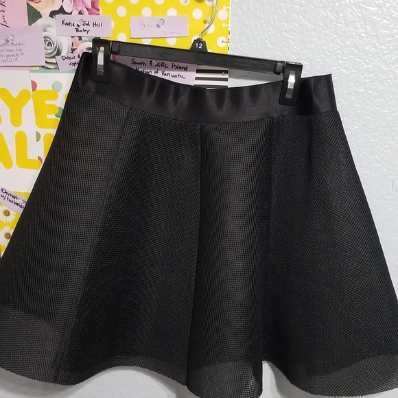 Formal Peplum Skirt - Picture 3 of 4
